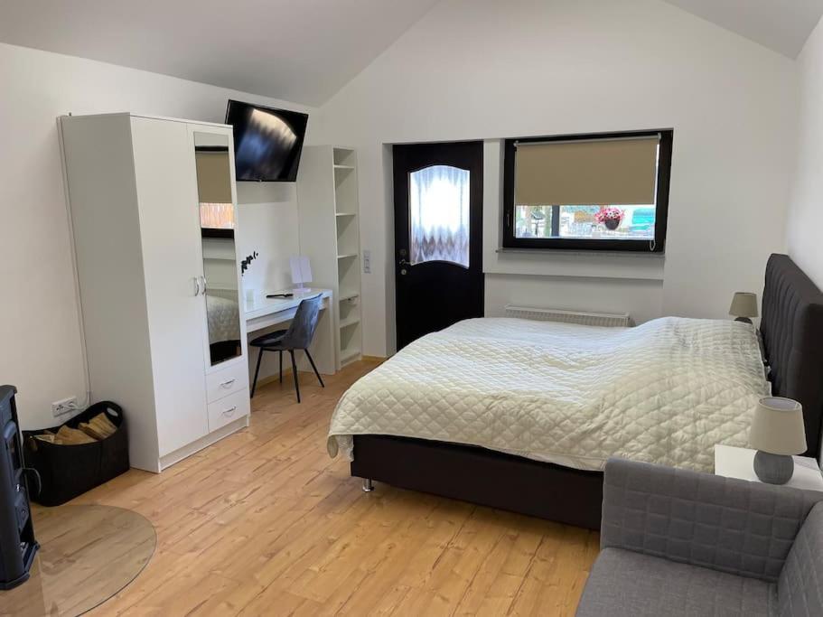 Appartement Zur Wied Oberlahr Экстерьер фото